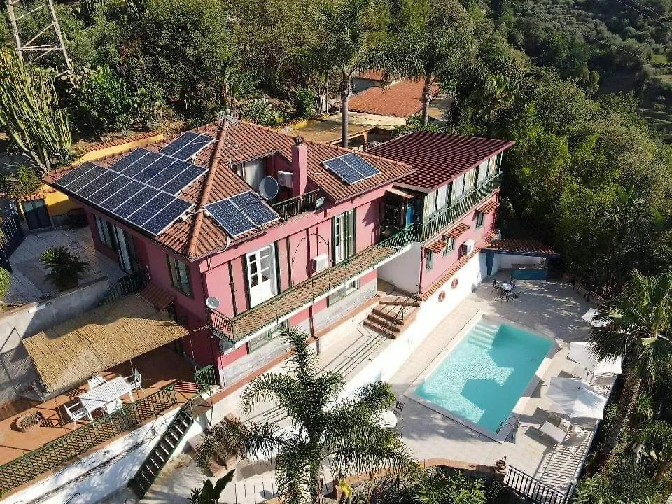 Alcantara Natura Country House Graniti