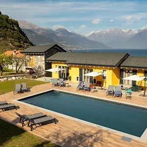  Vakantieboerderij Il Medeghino Italië