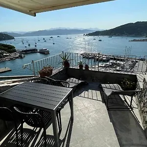 Seafront Rooftop Flat W/ Terrace Apartment Porto Venere
