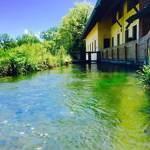  Vakantieboerderij Helianthus Italië